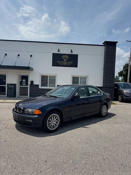BMW 328i