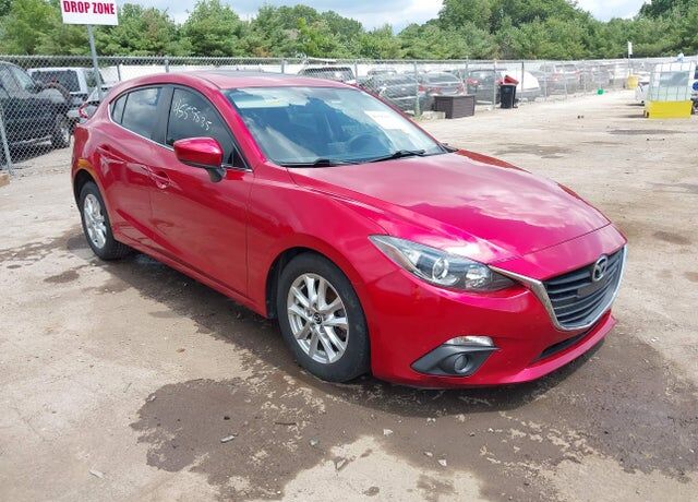 2016 MAZDA Mazda3