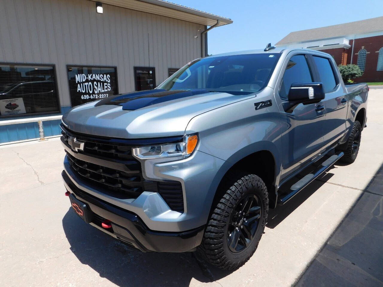 2023 CHEVROLET Silverado