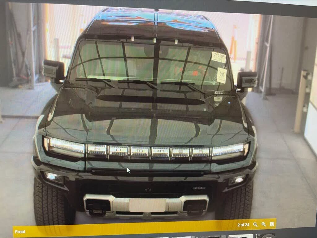 2025 GMC Hummer EV SUV