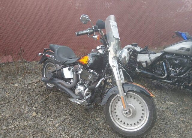2011 HARLEY DAVIDSON Fat Boy
