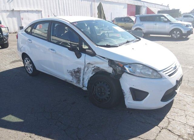 2012 FORD Fiesta