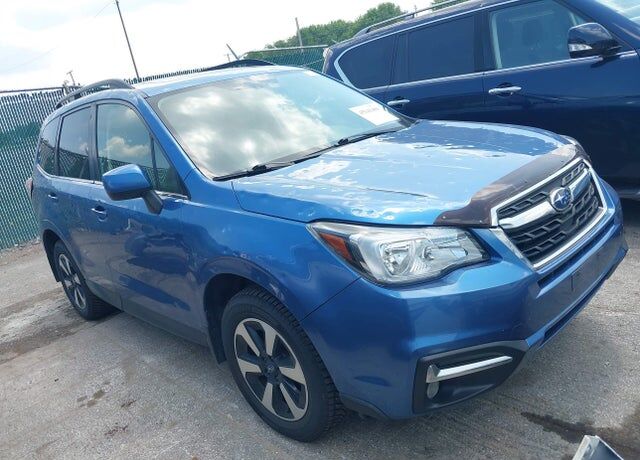 2017 SUBARU Forester