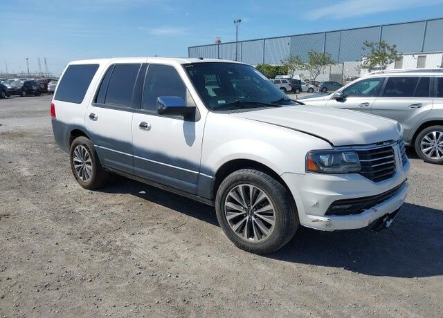2017 LINCOLN Navigator