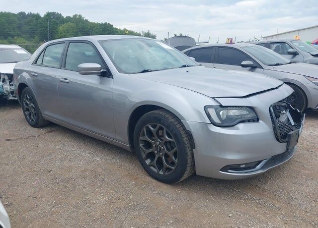 2018 CHRYSLER 300