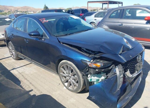 2023 MAZDA Mazda3