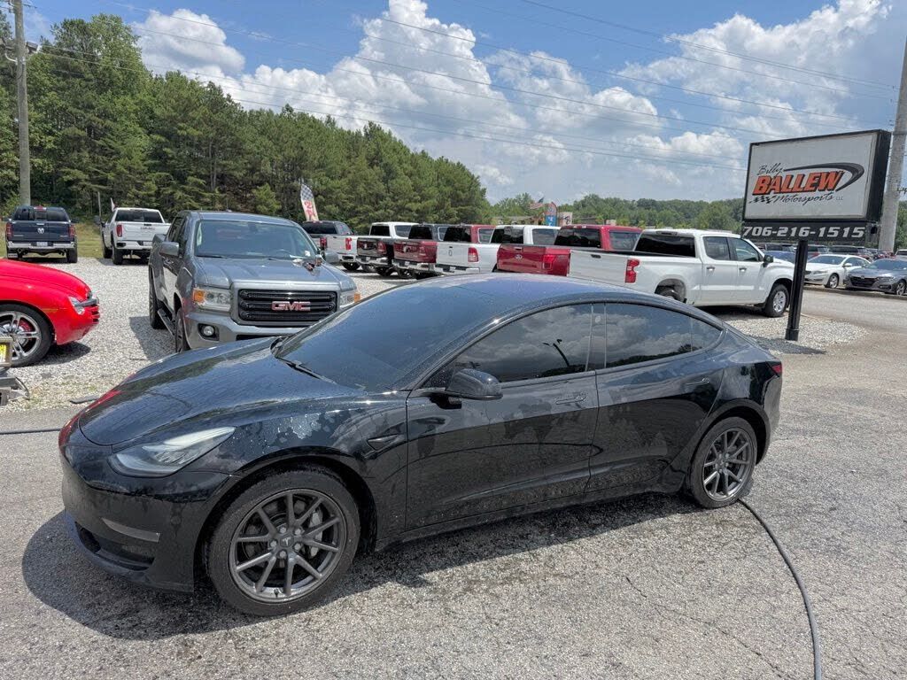 2018 TESLA Model 3