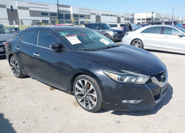 2016 NISSAN Maxima