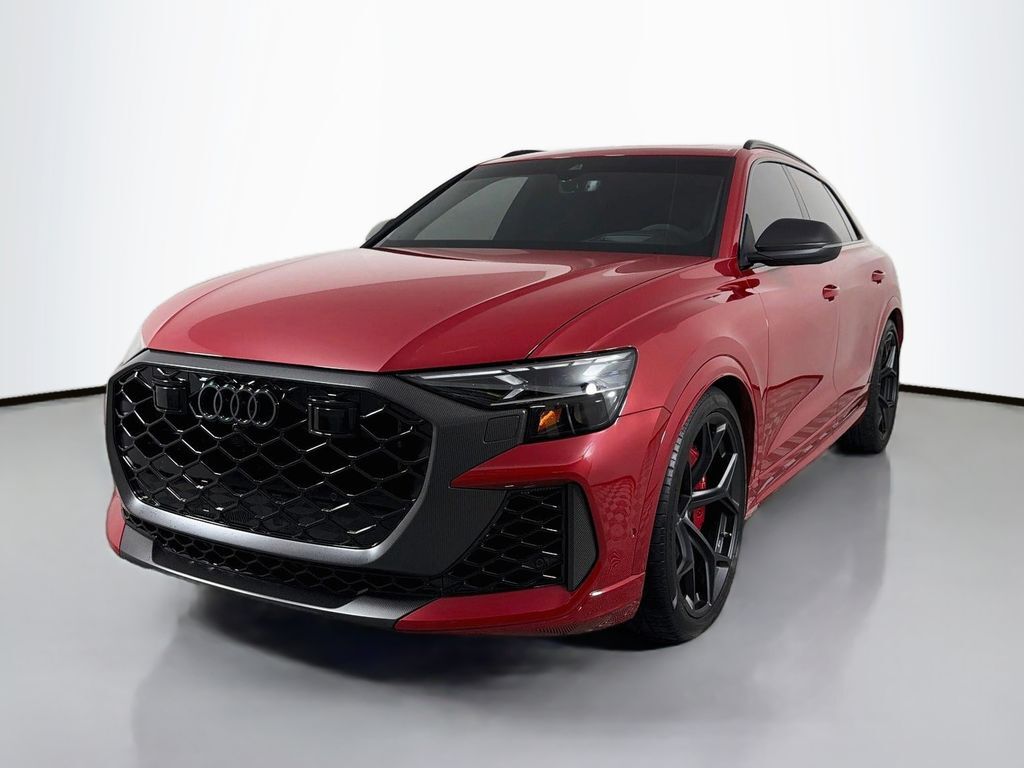 2025 AUDI RS Q8