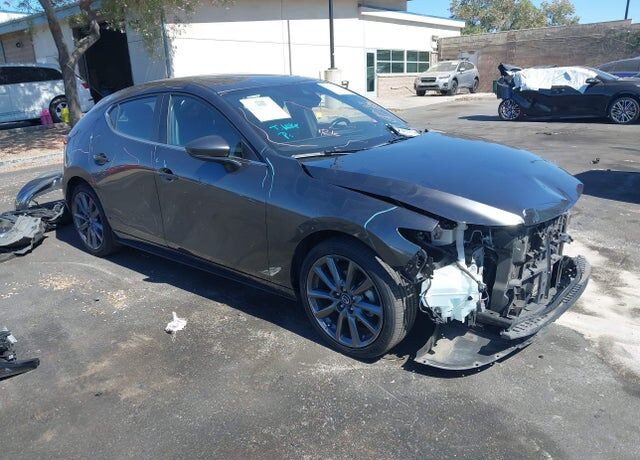 2022 MAZDA Mazda3