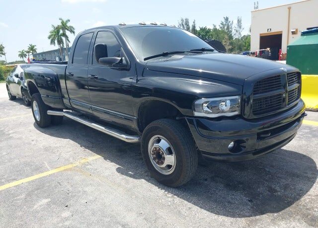2004 DODGE Ram