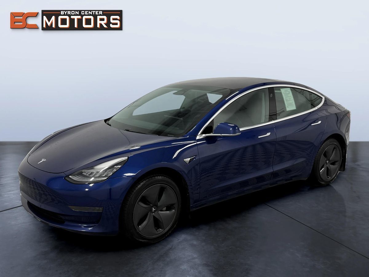 2019 TESLA Model 3