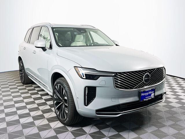 2026 VOLVO XC90