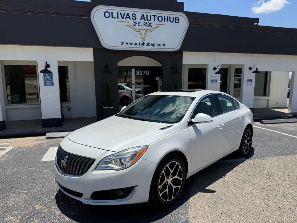 2017 BUICK Regal