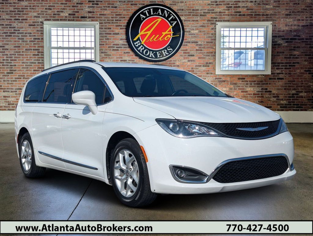 2017 CHRYSLER Pacifica
