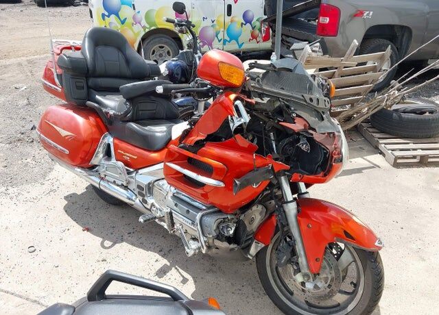 2003 HONDA GL1800