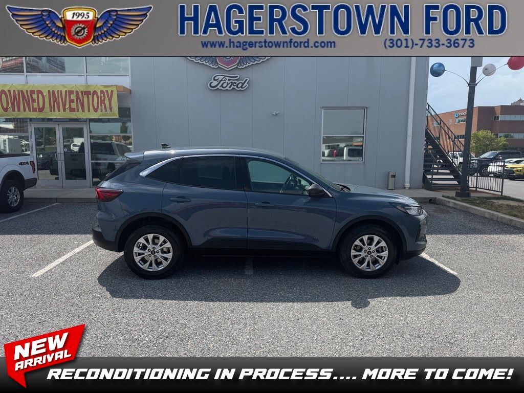 2023 FORD Escape