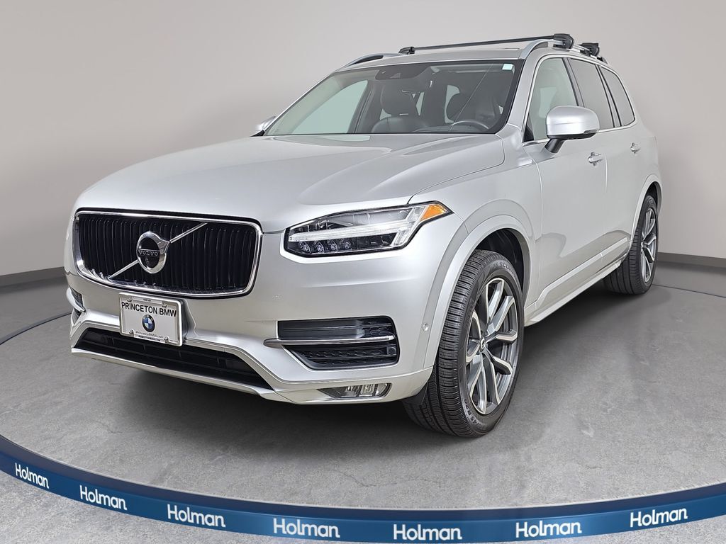2017 VOLVO XC90