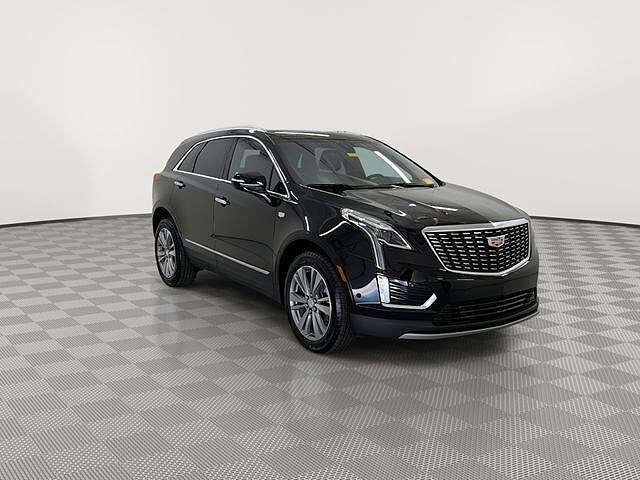 2025 CADILLAC XT5