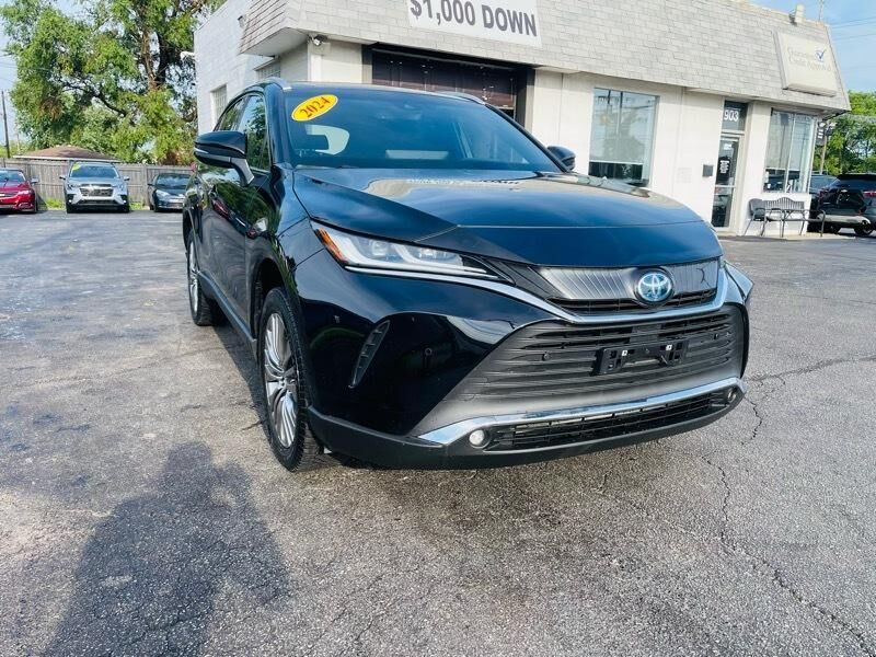 2024 TOYOTA Venza