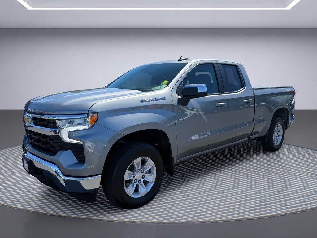 2023 CHEVROLET Silverado