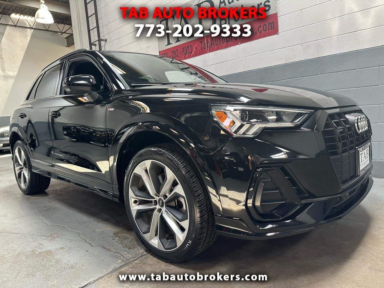 2022 AUDI Q3