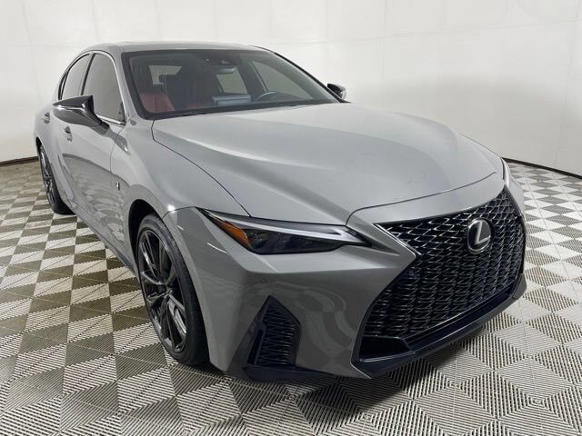 2024 LEXUS IS