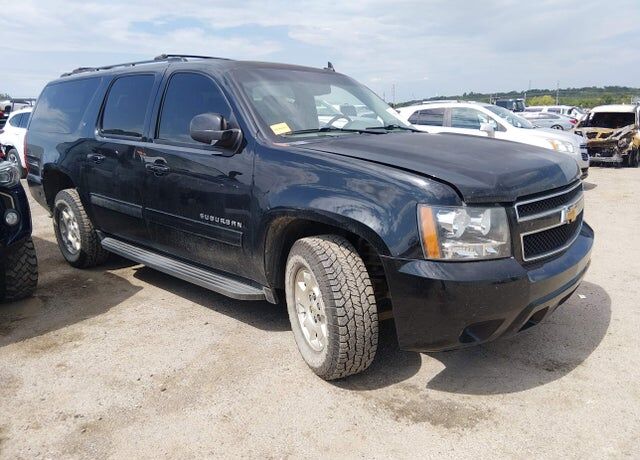 2014 CHEVROLET Suburban