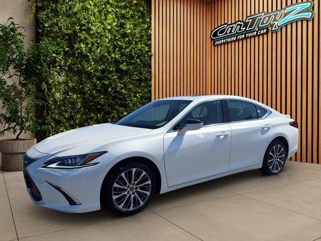 2021 LEXUS ES