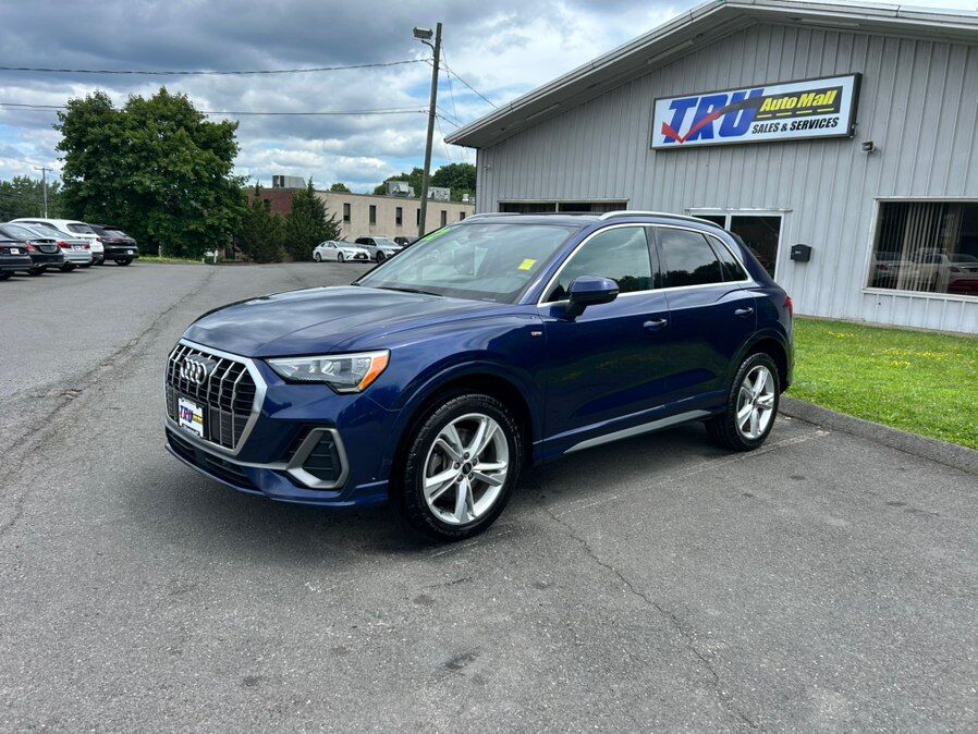 2022 AUDI Q3