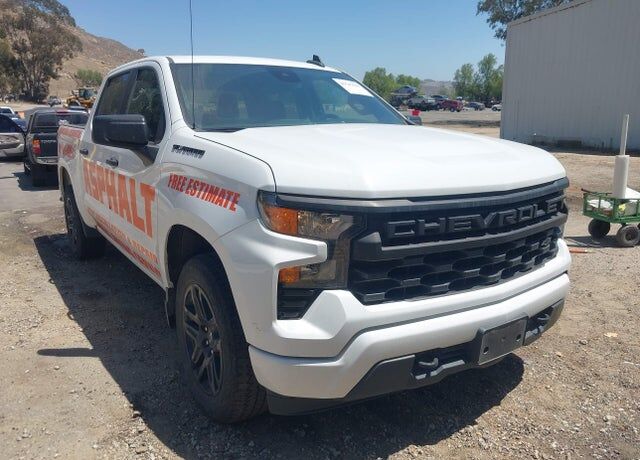2023 CHEVROLET Silverado