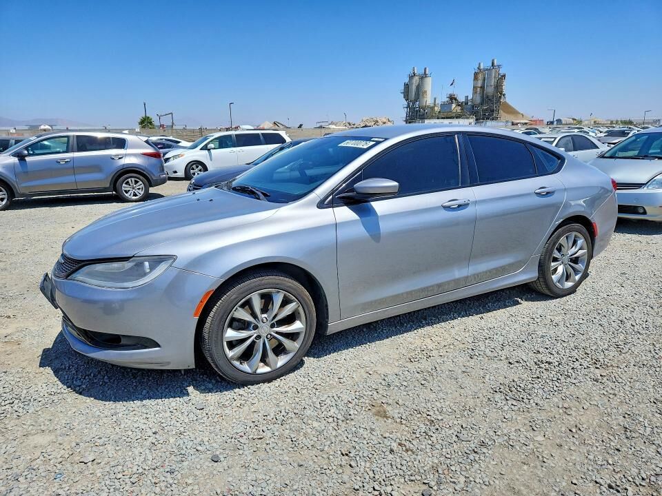 2015 CHRYSLER 200