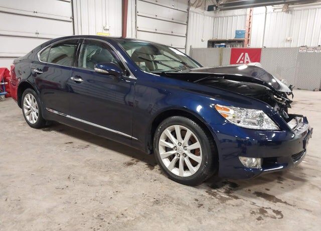 2012 LEXUS LS
