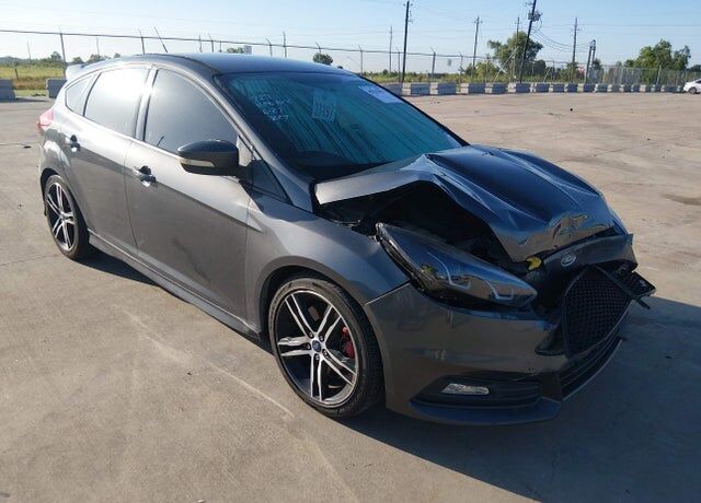 2018 FORD Focus