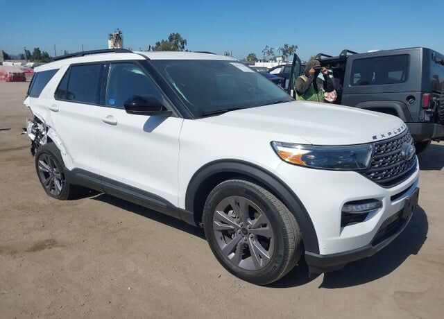 2024 FORD Explorer