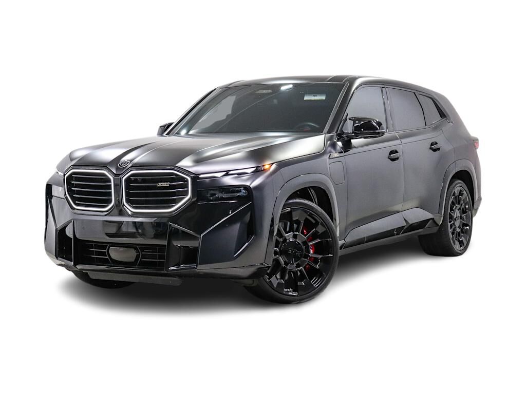 2025 BMW XM