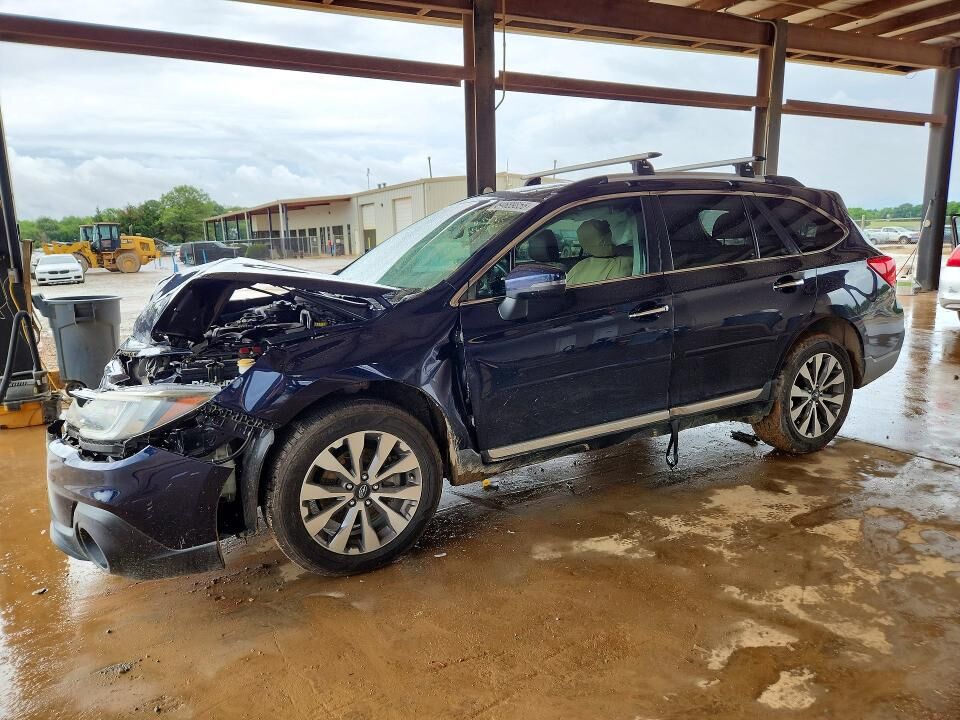 2018 SUBARU Outback