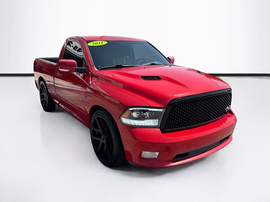 2011 DODGE Ram