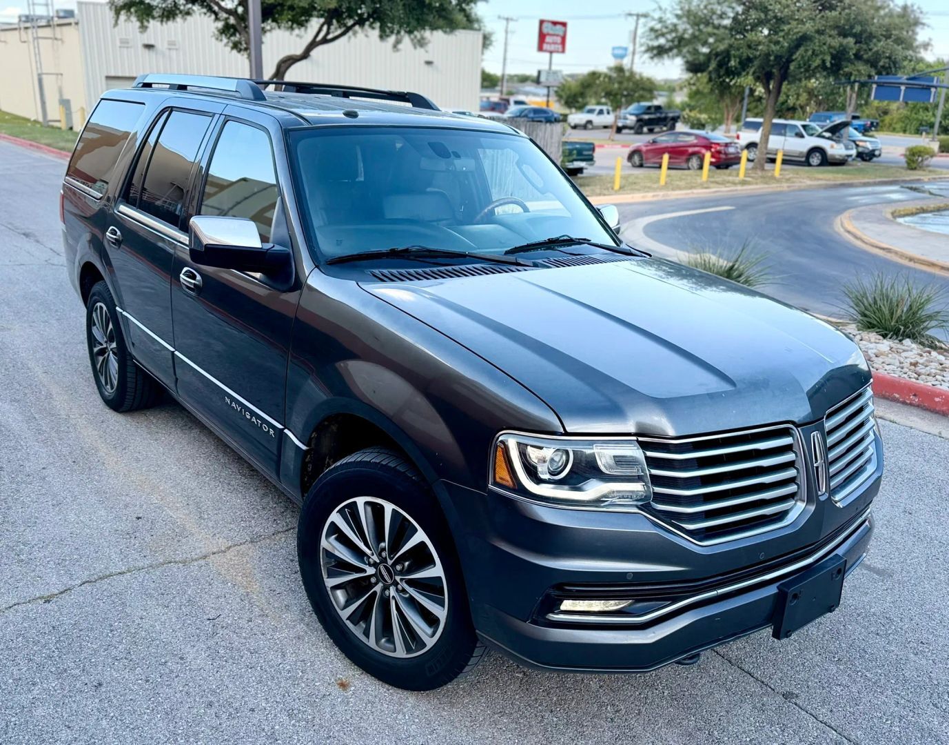 2016 LINCOLN Navigator