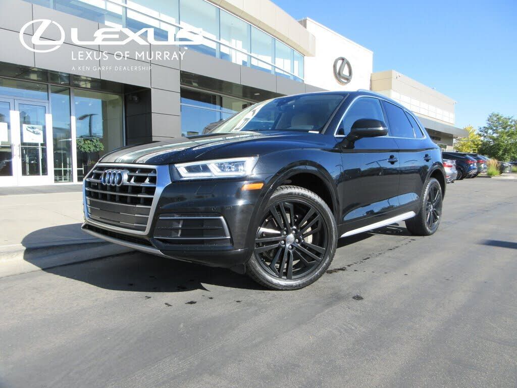 2018 AUDI Q5