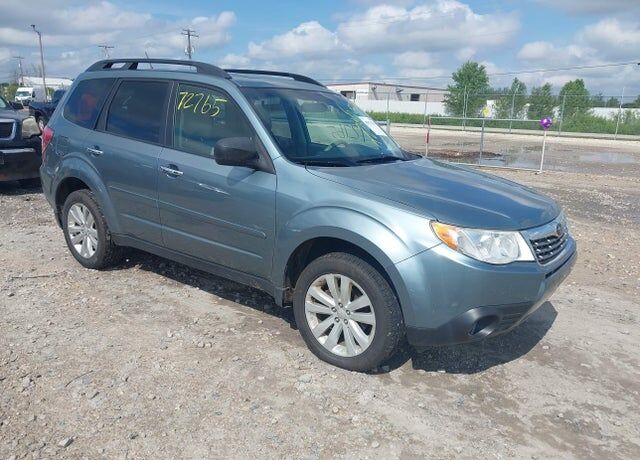 2012 SUBARU Forester