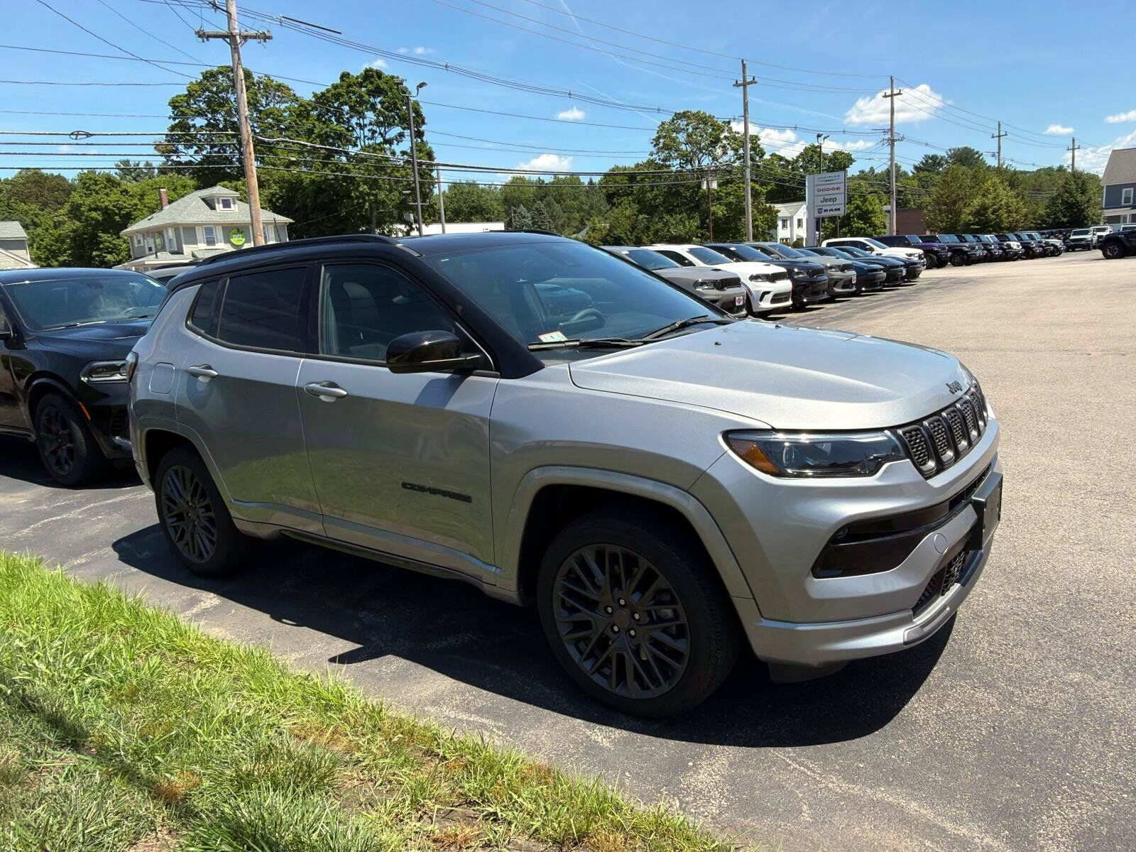 2023 JEEP Compass