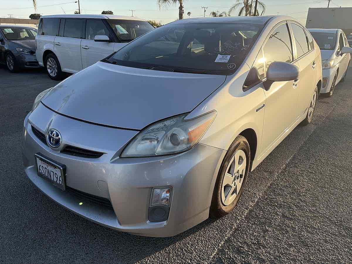 2011 TOYOTA PRIUS