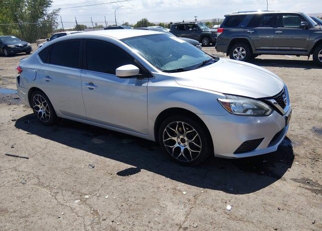 2016 NISSAN Sentra