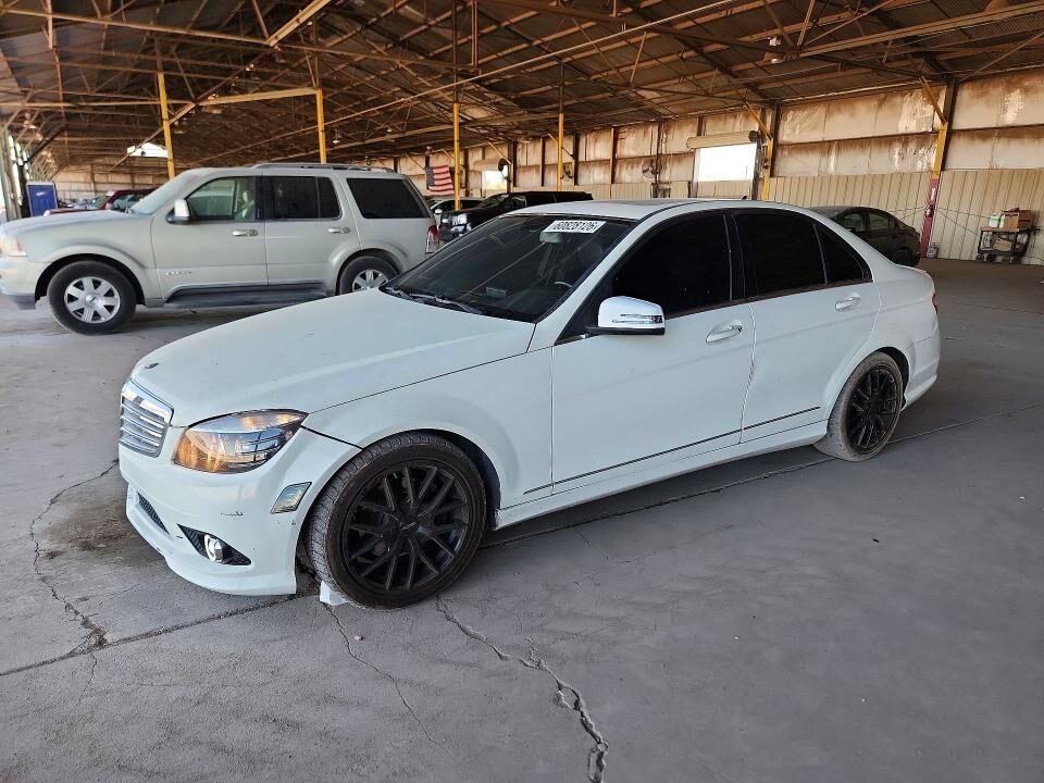 2011 MERCEDES-BENZ C-Class