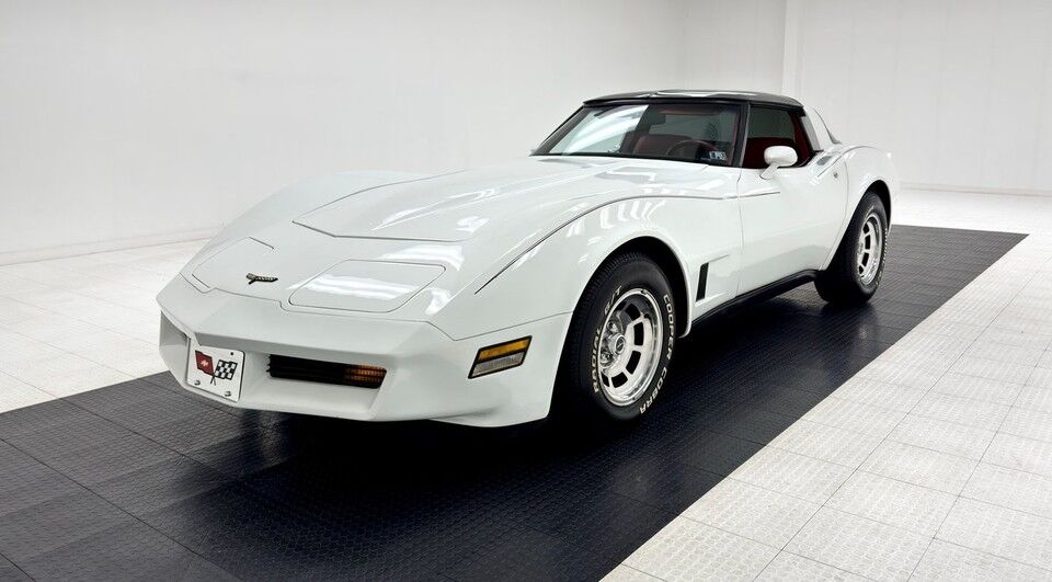 1981 CHEVROLET Corvette