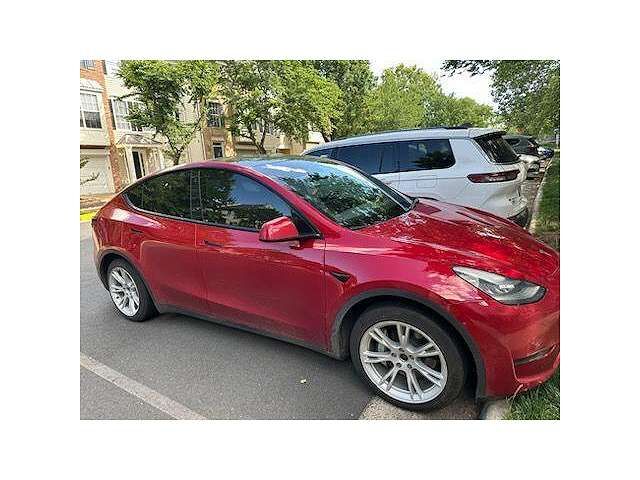 2021 TESLA Model Y