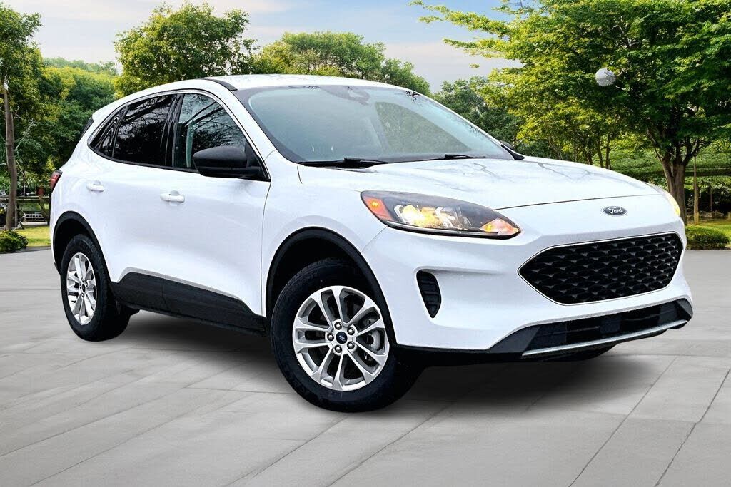 2022 FORD Escape