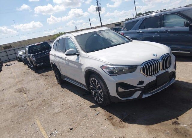 2022 BMW X1