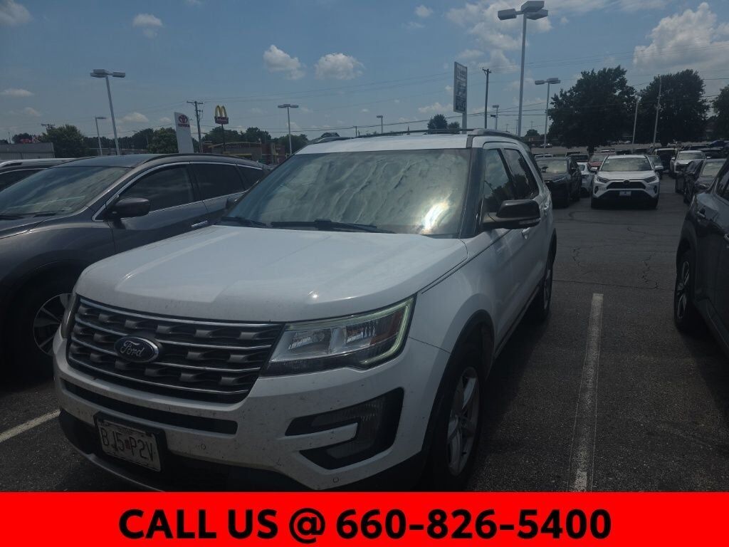 2017 FORD Explorer